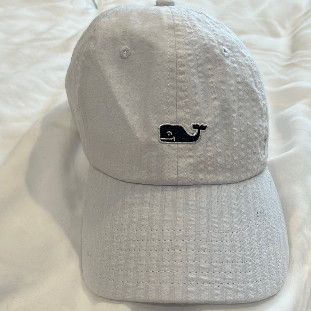 Vineyard vines pin stripe hat